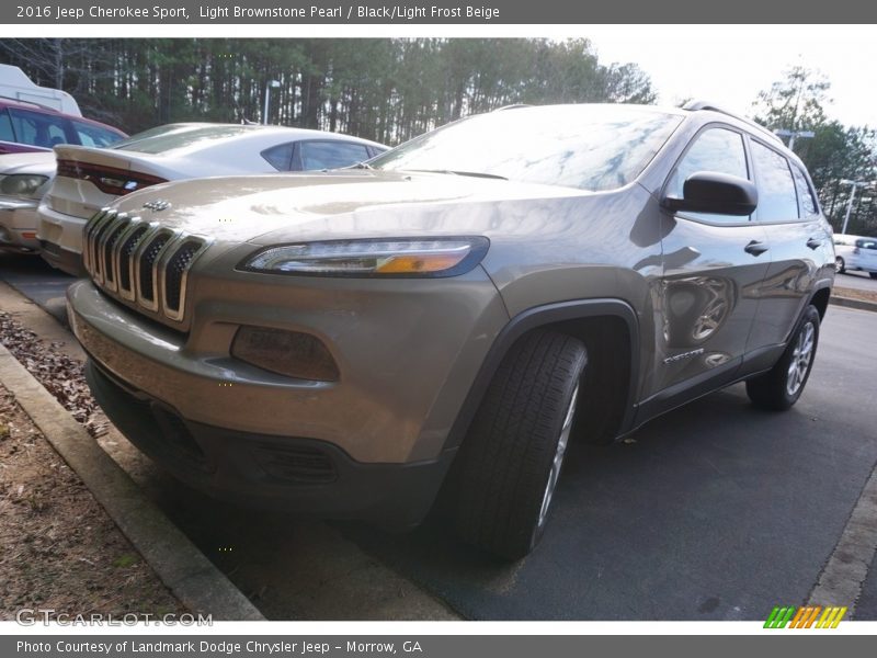 Light Brownstone Pearl / Black/Light Frost Beige 2016 Jeep Cherokee Sport