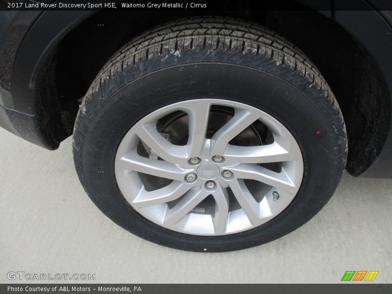 Waitomo Grey Metallic / Cirrus 2017 Land Rover Discovery Sport HSE