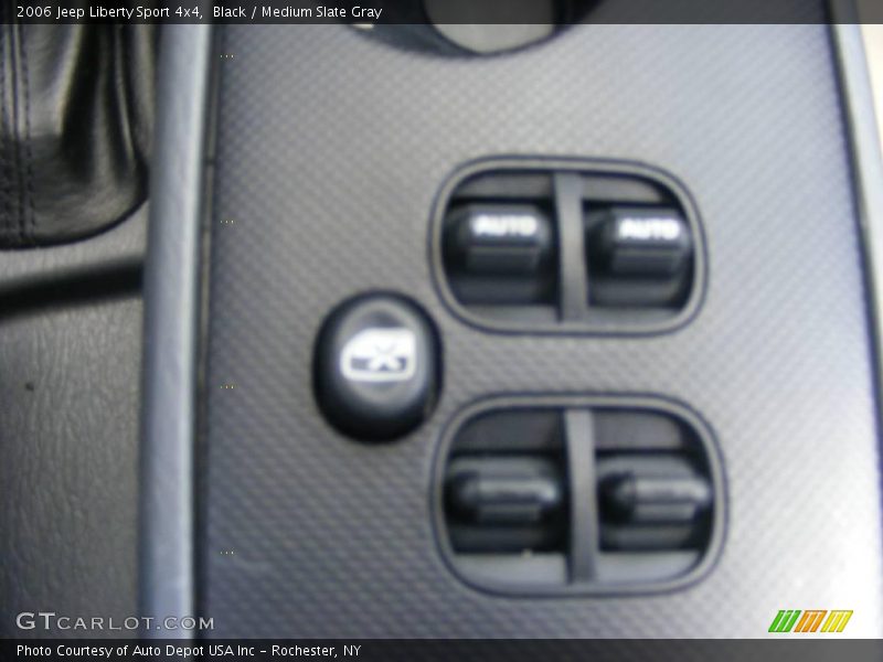 Black / Medium Slate Gray 2006 Jeep Liberty Sport 4x4