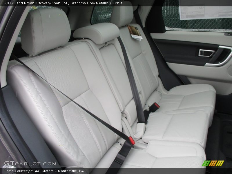 Waitomo Grey Metallic / Cirrus 2017 Land Rover Discovery Sport HSE