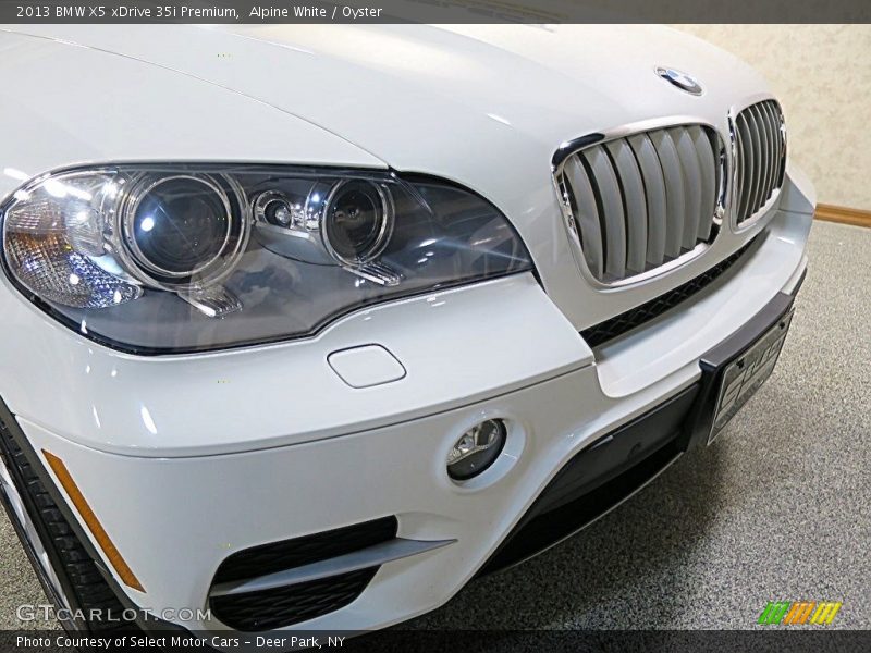 Alpine White / Oyster 2013 BMW X5 xDrive 35i Premium