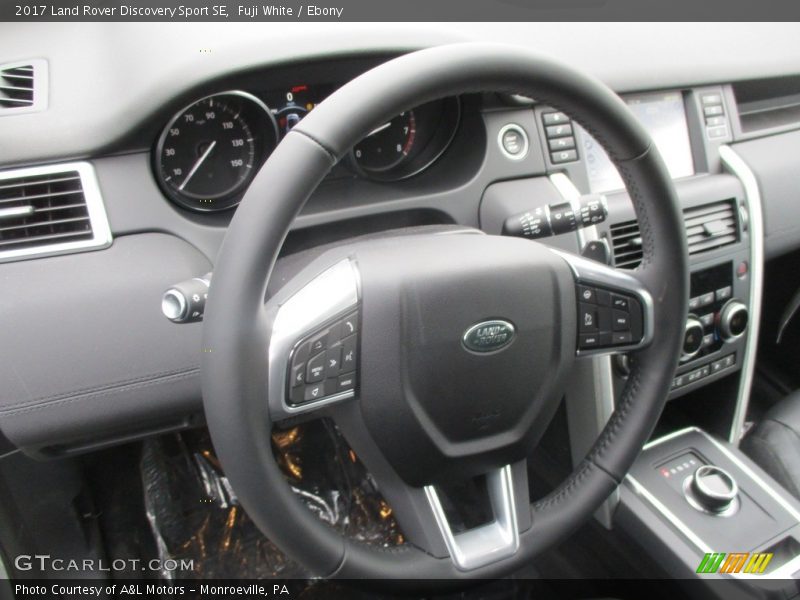 Fuji White / Ebony 2017 Land Rover Discovery Sport SE