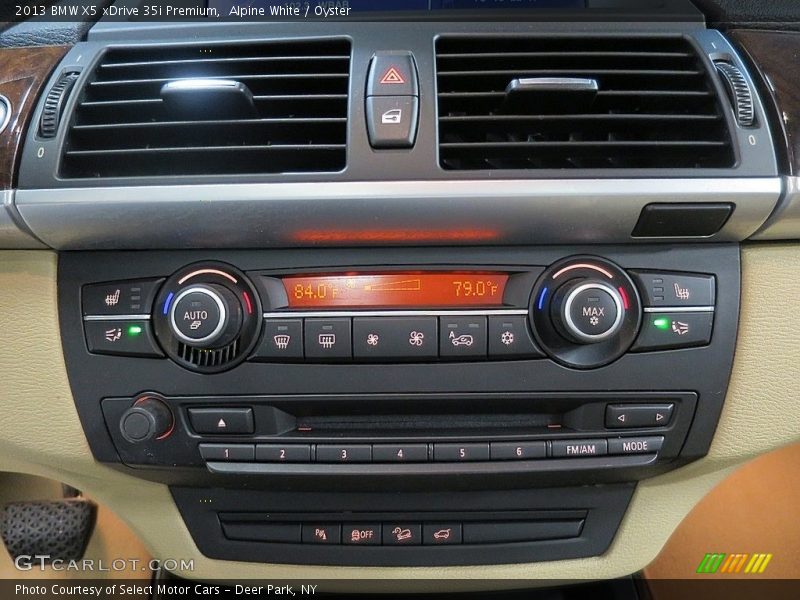 Alpine White / Oyster 2013 BMW X5 xDrive 35i Premium