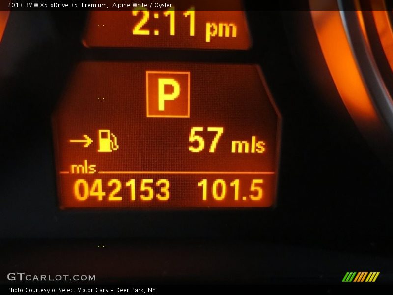 Alpine White / Oyster 2013 BMW X5 xDrive 35i Premium