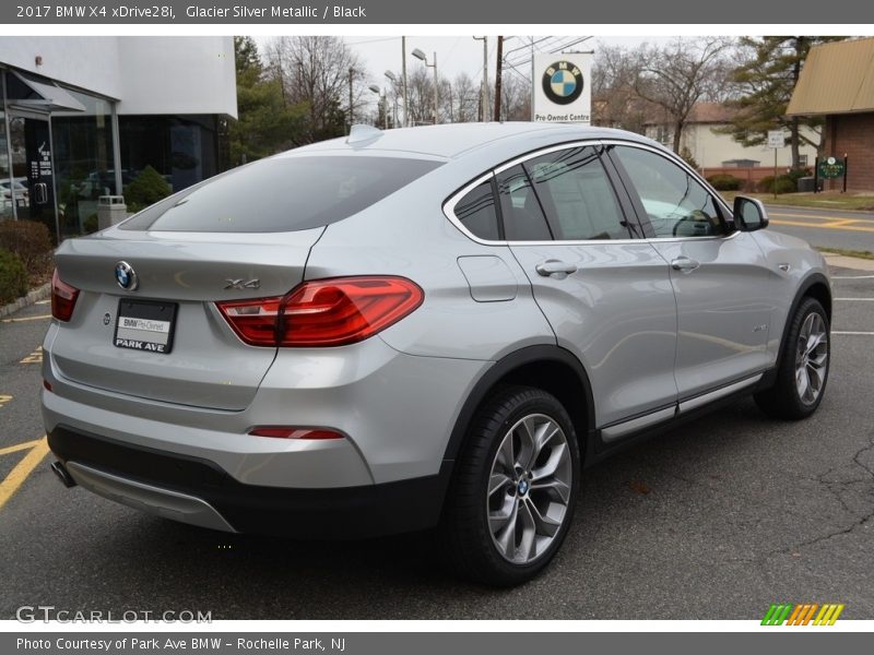 Glacier Silver Metallic / Black 2017 BMW X4 xDrive28i