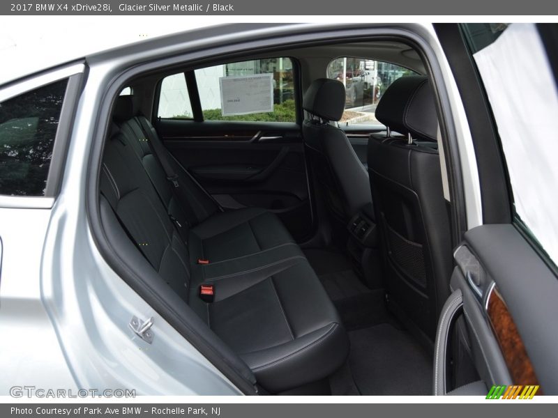 Rear Seat of 2017 X4 xDrive28i