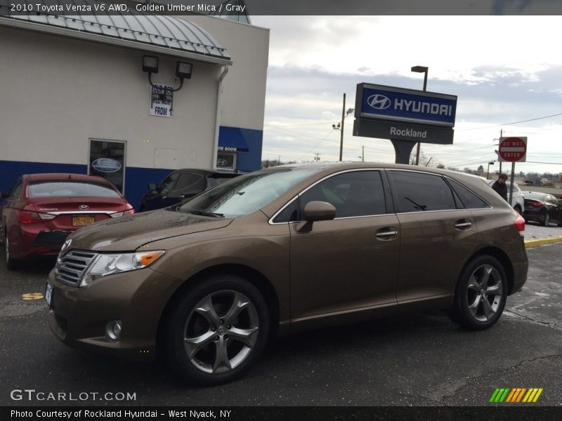 Golden Umber Mica / Gray 2010 Toyota Venza V6 AWD