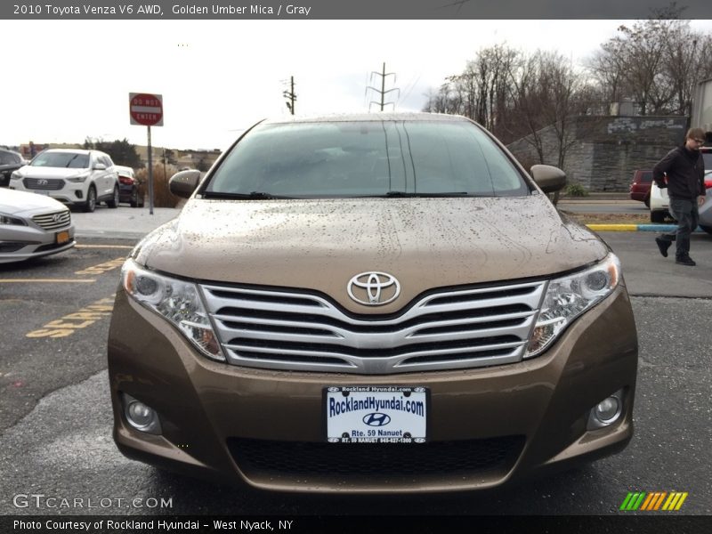 Golden Umber Mica / Gray 2010 Toyota Venza V6 AWD