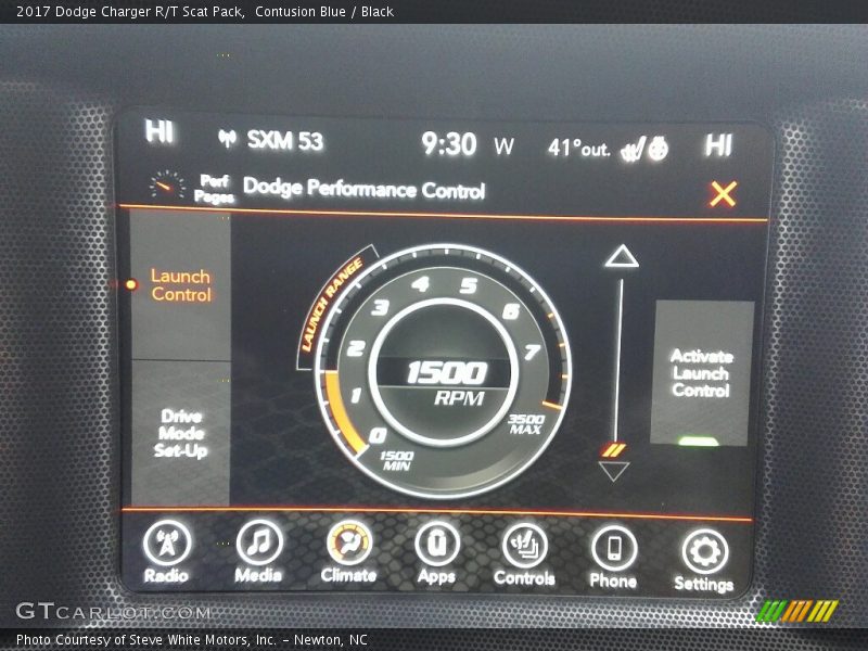 Controls of 2017 Charger R/T Scat Pack