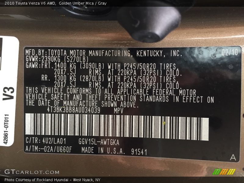 Golden Umber Mica / Gray 2010 Toyota Venza V6 AWD