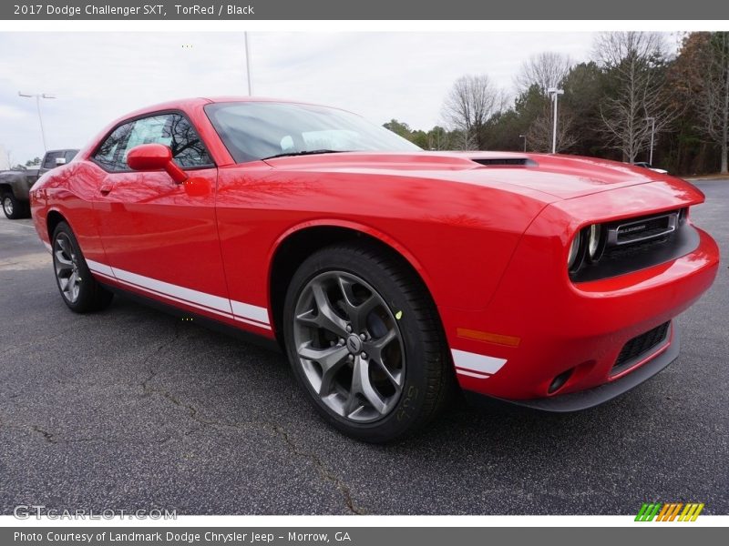  2017 Challenger SXT TorRed