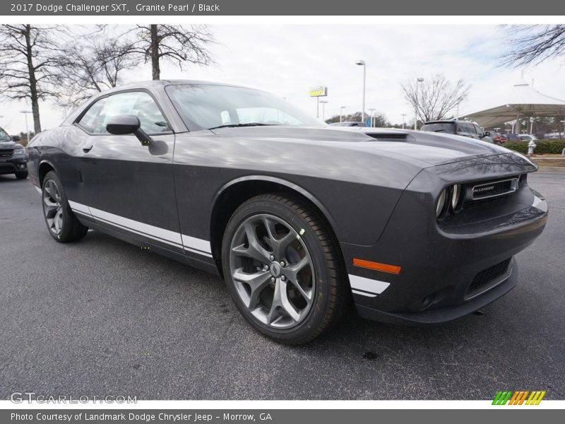 Front 3/4 View of 2017 Challenger SXT