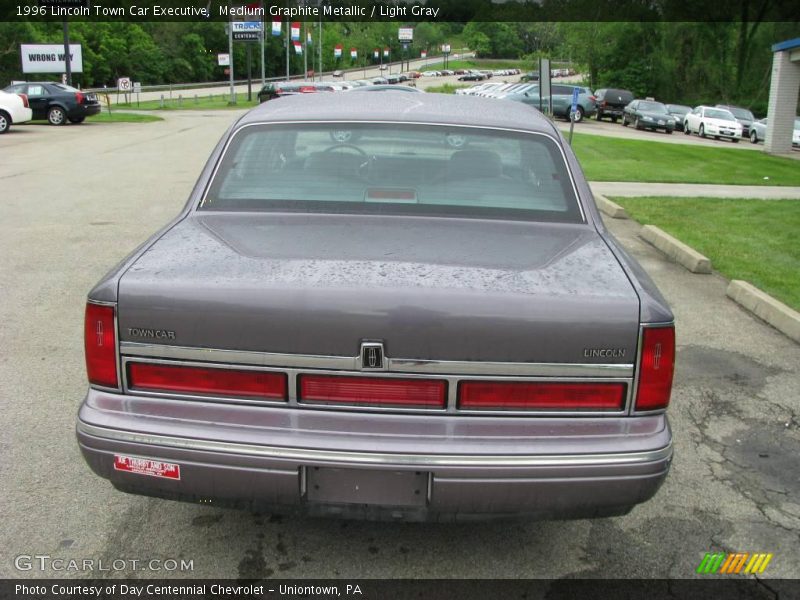 Medium Graphite Metallic / Light Gray 1996 Lincoln Town Car Executive