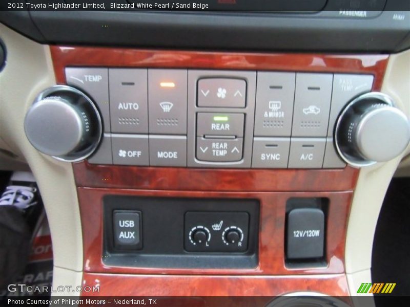 Blizzard White Pearl / Sand Beige 2012 Toyota Highlander Limited