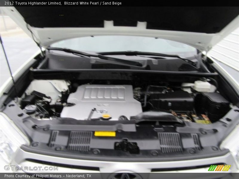 Blizzard White Pearl / Sand Beige 2012 Toyota Highlander Limited