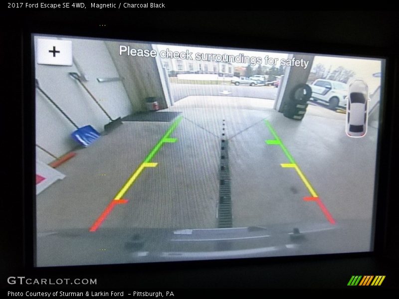 Magnetic / Charcoal Black 2017 Ford Escape SE 4WD
