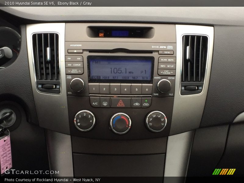 Ebony Black / Gray 2010 Hyundai Sonata SE V6