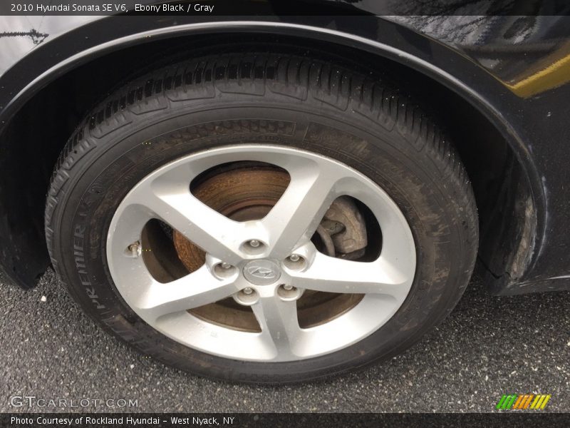 Ebony Black / Gray 2010 Hyundai Sonata SE V6