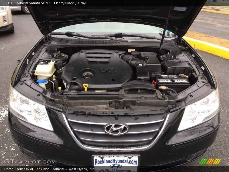 Ebony Black / Gray 2010 Hyundai Sonata SE V6
