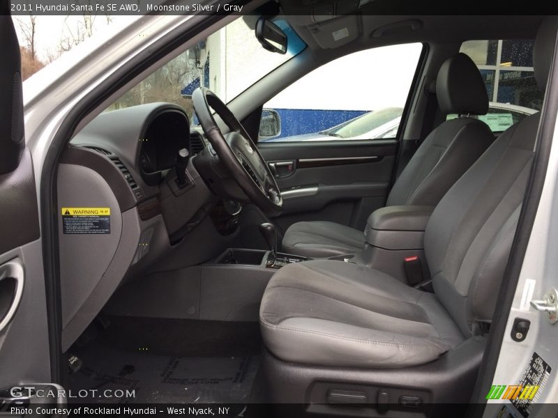 Moonstone Silver / Gray 2011 Hyundai Santa Fe SE AWD