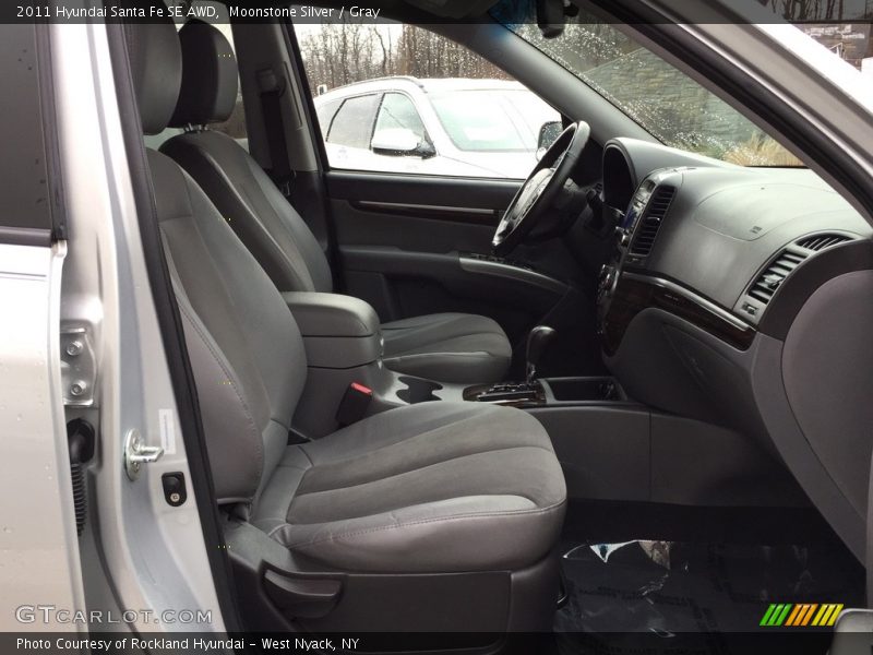 Moonstone Silver / Gray 2011 Hyundai Santa Fe SE AWD