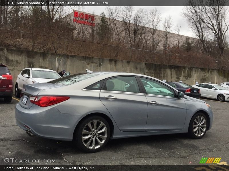 Iridescent Silver Blue Metallic / Black 2011 Hyundai Sonata SE