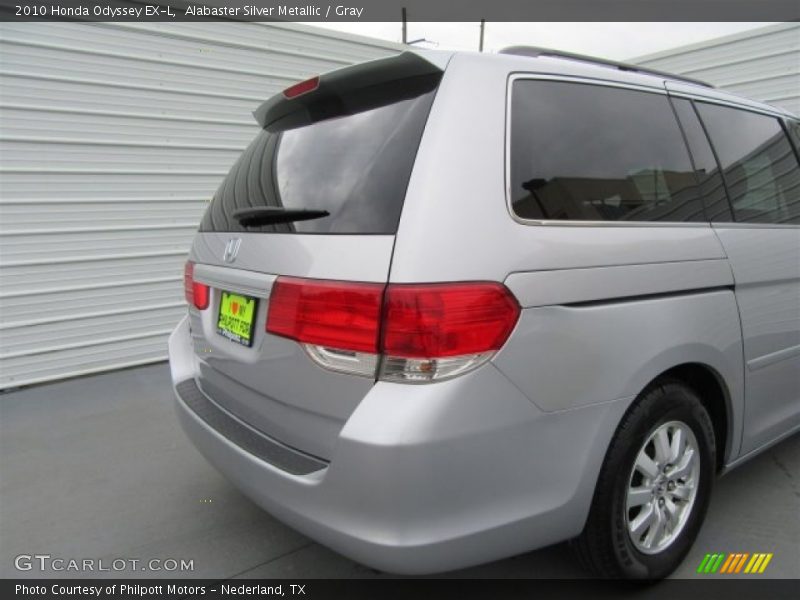 Alabaster Silver Metallic / Gray 2010 Honda Odyssey EX-L