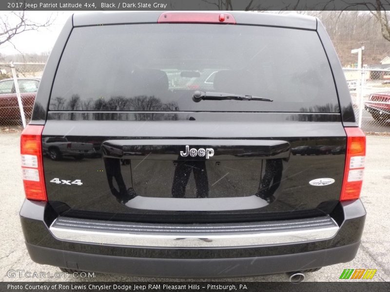 Black / Dark Slate Gray 2017 Jeep Patriot Latitude 4x4