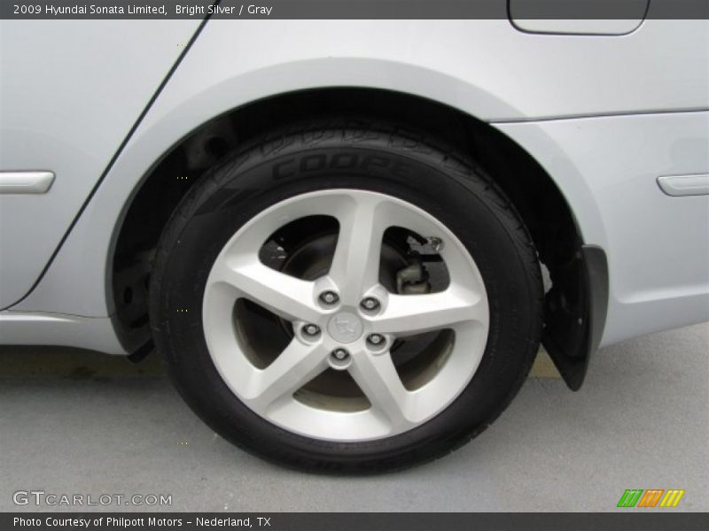 Bright Silver / Gray 2009 Hyundai Sonata Limited