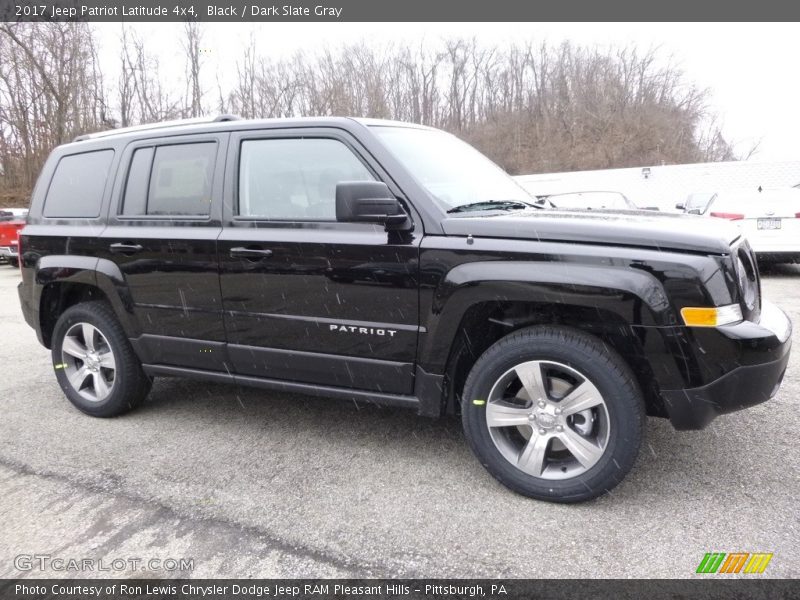 Black / Dark Slate Gray 2017 Jeep Patriot Latitude 4x4