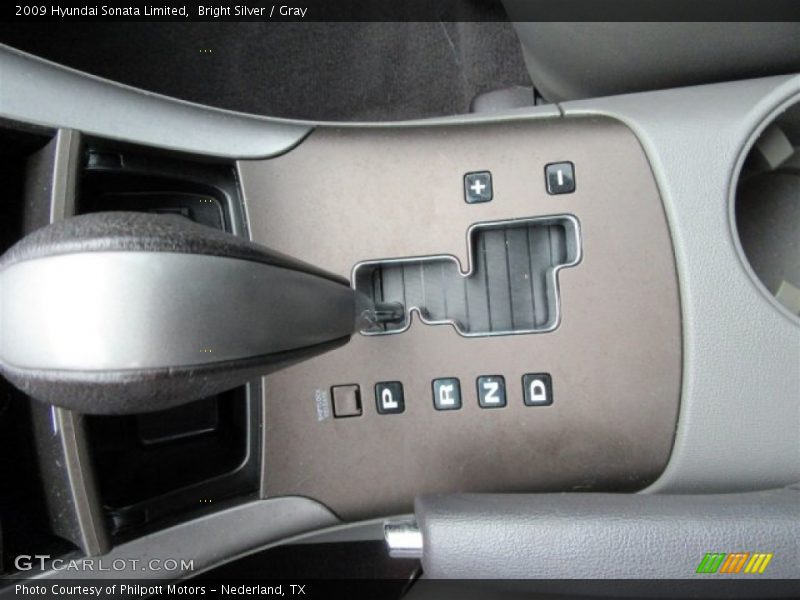 Bright Silver / Gray 2009 Hyundai Sonata Limited