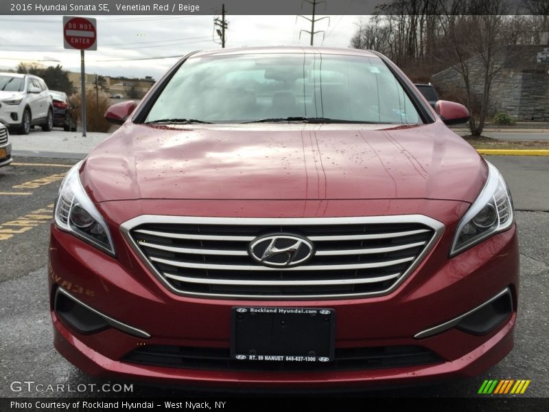 Venetian Red / Beige 2016 Hyundai Sonata SE