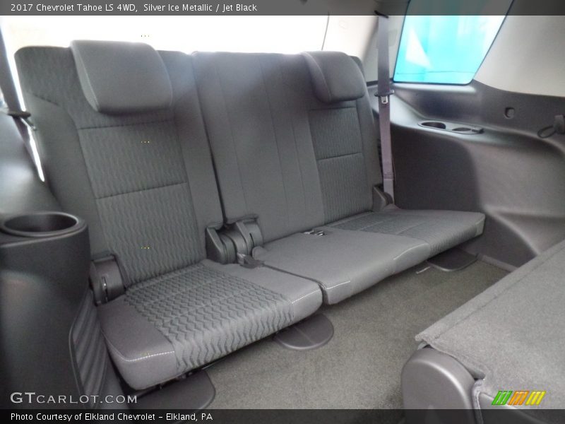 Silver Ice Metallic / Jet Black 2017 Chevrolet Tahoe LS 4WD