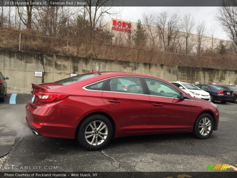 Venetian Red / Beige 2016 Hyundai Sonata SE