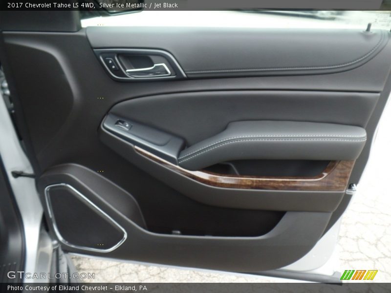 Silver Ice Metallic / Jet Black 2017 Chevrolet Tahoe LS 4WD