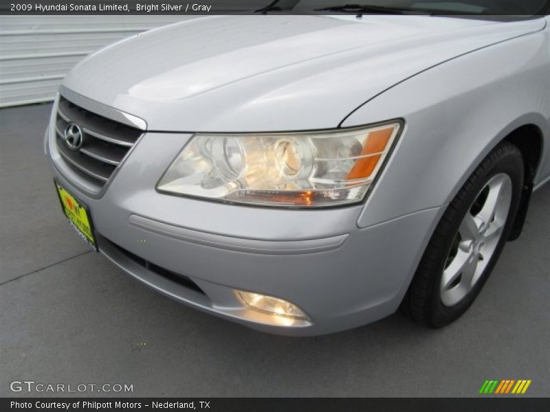 Bright Silver / Gray 2009 Hyundai Sonata Limited