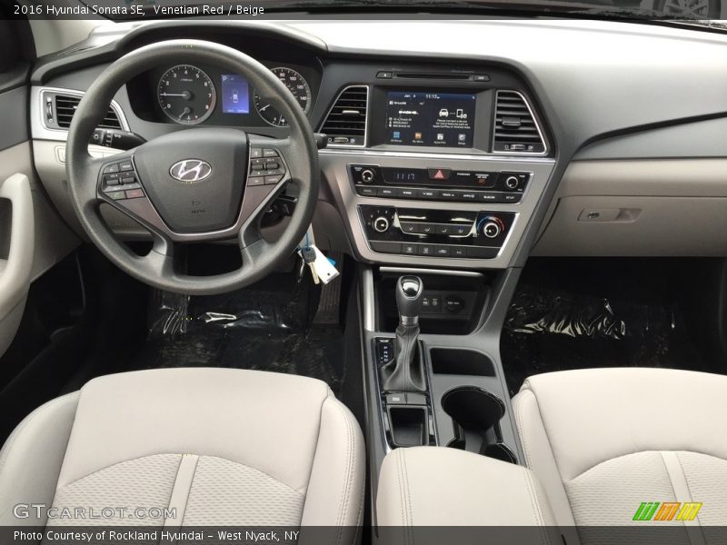 Venetian Red / Beige 2016 Hyundai Sonata SE