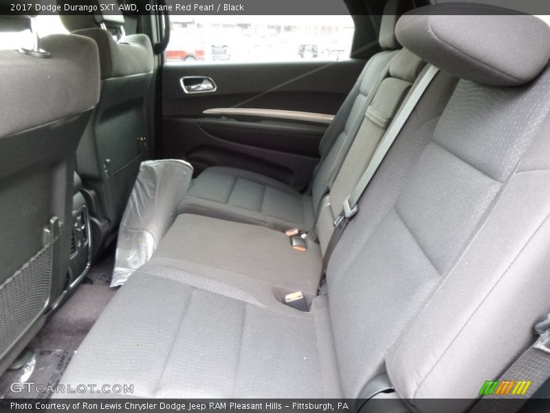Octane Red Pearl / Black 2017 Dodge Durango SXT AWD