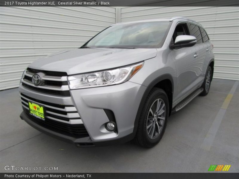 Celestial Silver Metallic / Black 2017 Toyota Highlander XLE