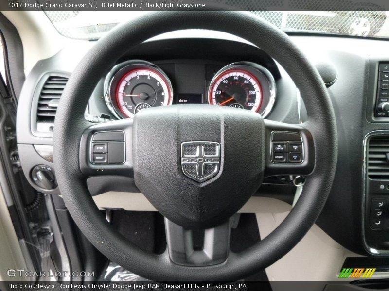 Billet Metallic / Black/Light Graystone 2017 Dodge Grand Caravan SE