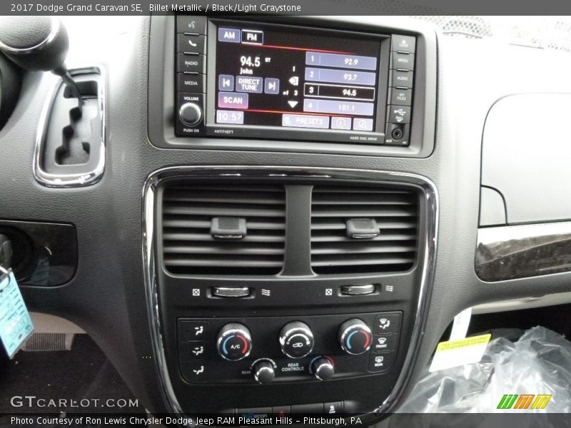 Billet Metallic / Black/Light Graystone 2017 Dodge Grand Caravan SE