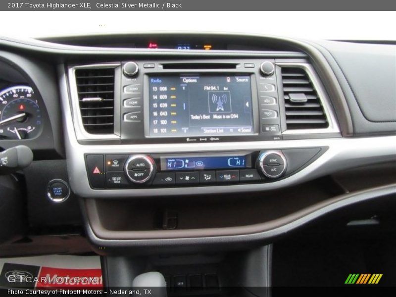 Controls of 2017 Highlander XLE