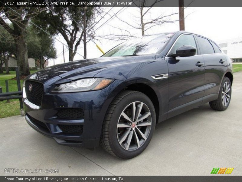 Front 3/4 View of 2017 F-PACE 20d AWD Prestige