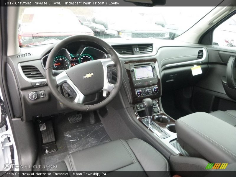Iridescent Pearl Tricoat / Ebony 2017 Chevrolet Traverse LT AWD