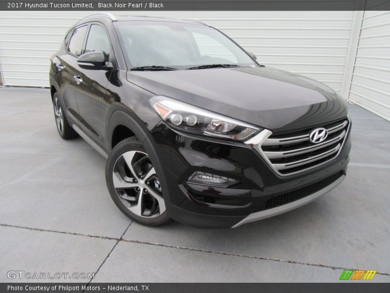 Black Noir Pearl / Black 2017 Hyundai Tucson Limited