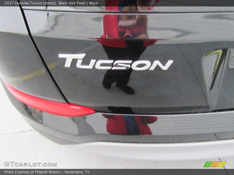 Black Noir Pearl / Black 2017 Hyundai Tucson Limited