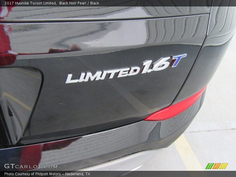 Black Noir Pearl / Black 2017 Hyundai Tucson Limited