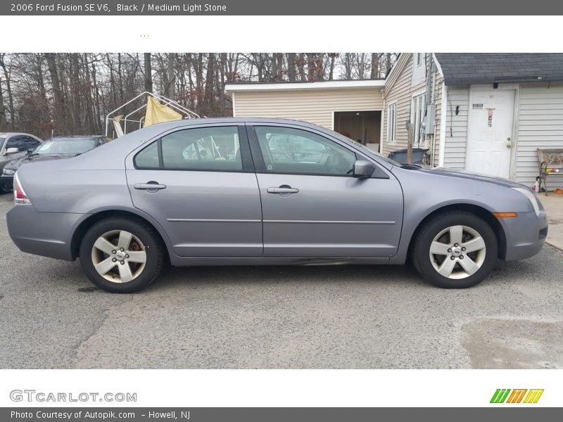 Black / Medium Light Stone 2006 Ford Fusion SE V6