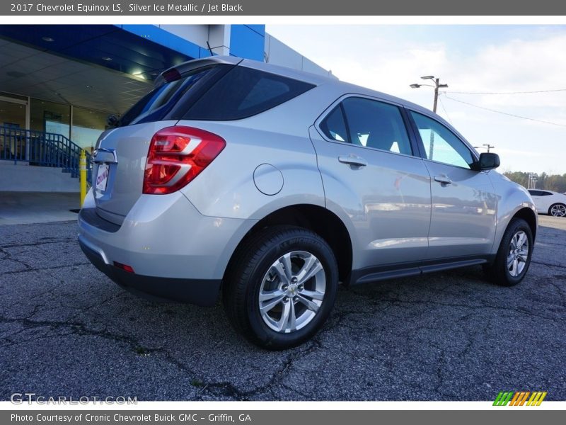 Silver Ice Metallic / Jet Black 2017 Chevrolet Equinox LS