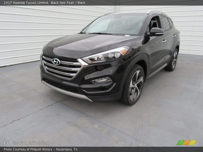 Black Noir Pearl / Black 2017 Hyundai Tucson Limited